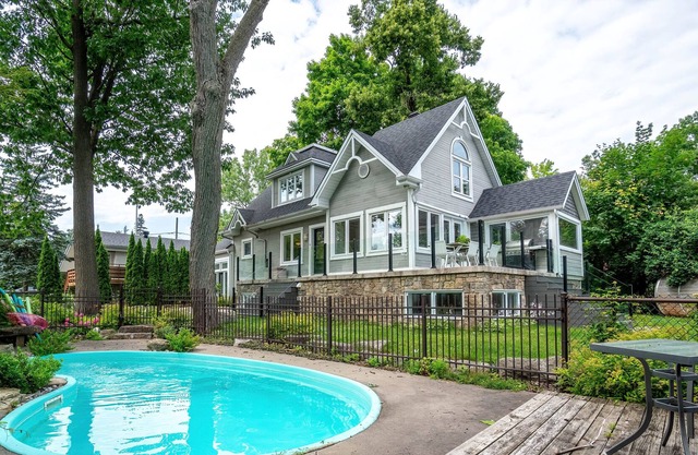 Island House | Pool & Sauna | BBQ & Peaceful