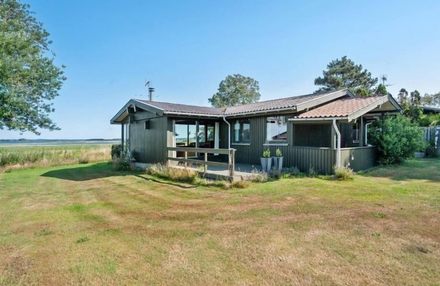 "Nnykka" - 100m from the sea by Interhome