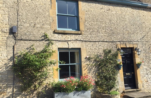 No.14, Stunning Holiday Cottage, 3 En-suite bedrooms