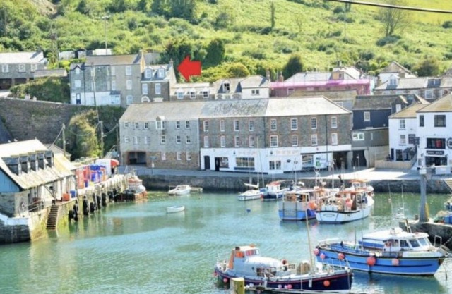 No.19 - Fabulous 2 Bed Cottage - Outstanding Harbour Views & Parking