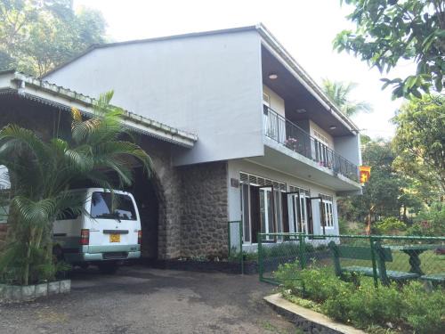 No 44,Anniewatte Road