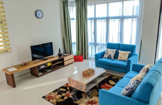 No. 9 Charming Luxury Holiday Home Ferringhi ◠ᴥ◠