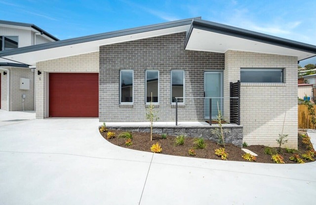 No5, Modern NEW Villa-10 min to CBD/Airport.