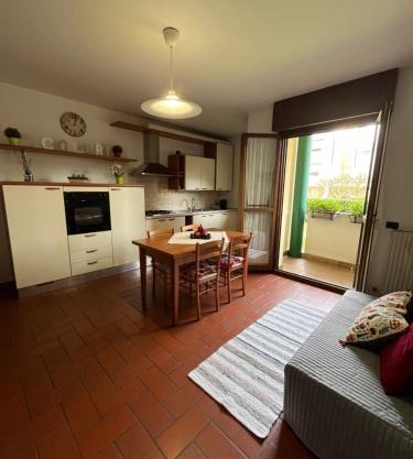 NOALE HOUSE