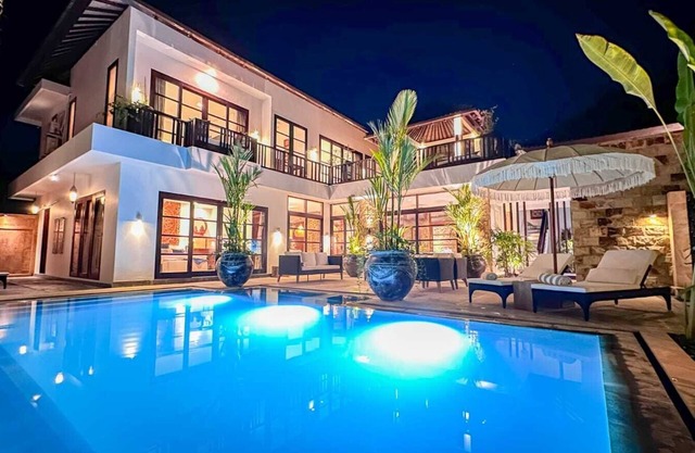 Noco Luxury Villa Seminyak