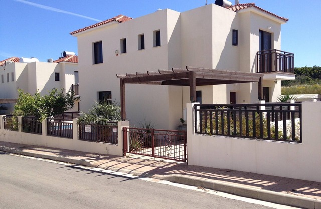 Nol Adre. A Luxury Villa With Its Own Private Pool, Sea Views