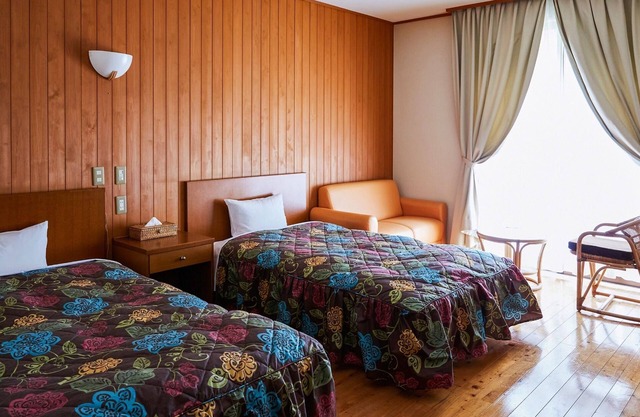 Nonsmoking Annex Westernstyle twin room with breakfast included After relaxing in the hot sprin/Seiyo Ehime