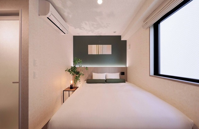 Nonsmoking Double room Room only/Osaka Ōsaka