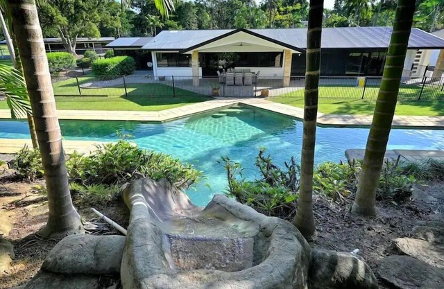 Noosa Retreat-Private Luxury ZG9