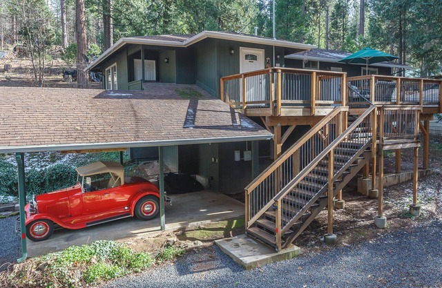Noras Yosemite Retreat II