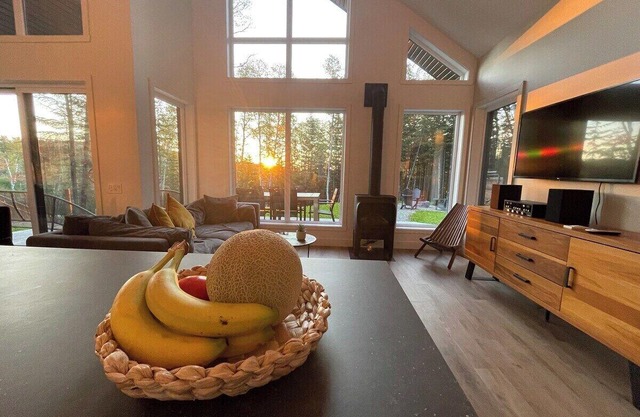 Nordik 126: Serenity, Spa, and Scenic Views Await!