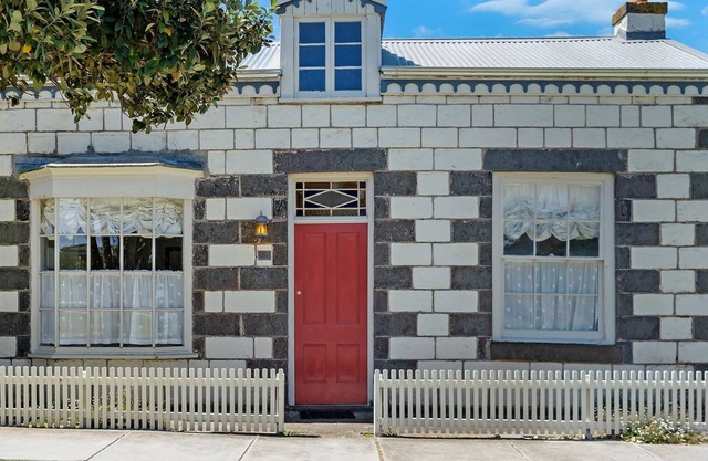 Norina Cottage - circa 1858