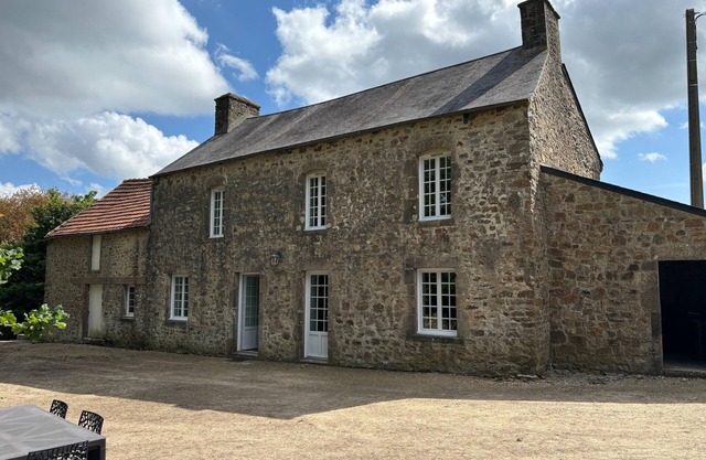 Normandy Family Escape