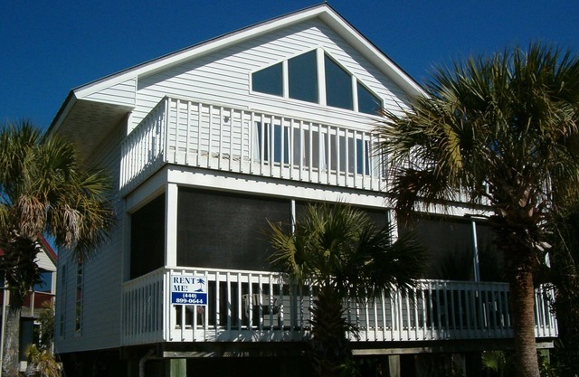 North Captiva Island Beach House/60 Second Walk to 4 Miles of Awesome Beaches