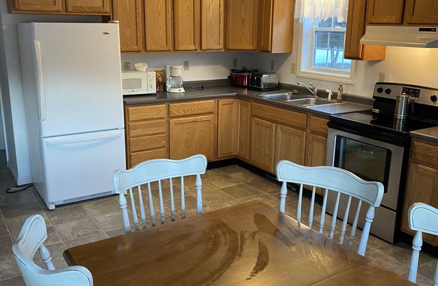 North Country Home in Dummer, NH Androscoggin River Wildlife Easy Access