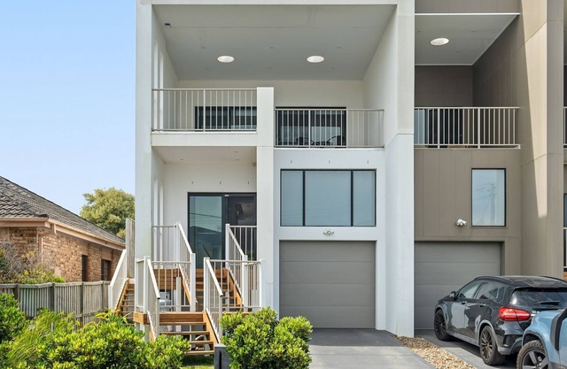 North Entrance Holiday Home