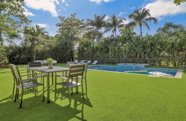 North Miami NEWLY renovated GEM!