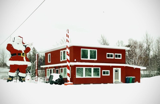 North Pole Christmas, Michigan Spectacular Lake Superior, Grand Island View!