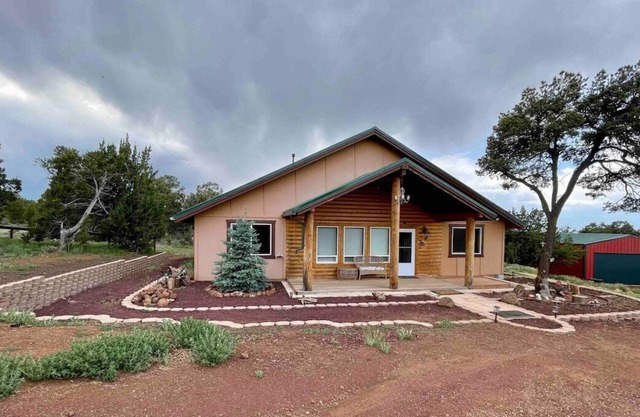 North Williams Mountainside Ranch