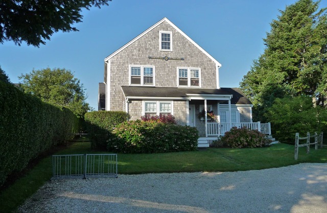 Northern Exposure in Town 0.9 Miles to Main Street - 4BR/2.5BA