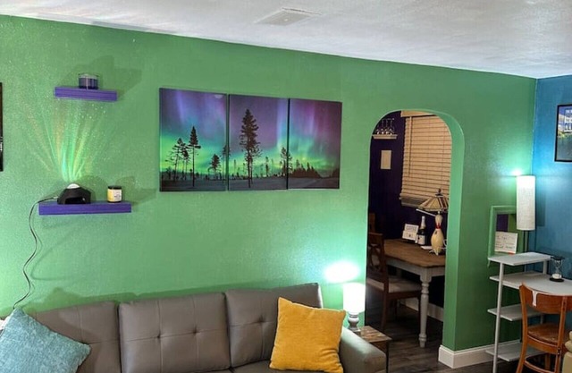 Northern Lights 3pm checkout!