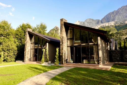 Northstar Villas