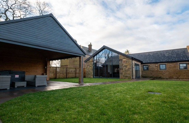 Northumberland Luxury Stays - The Shearling