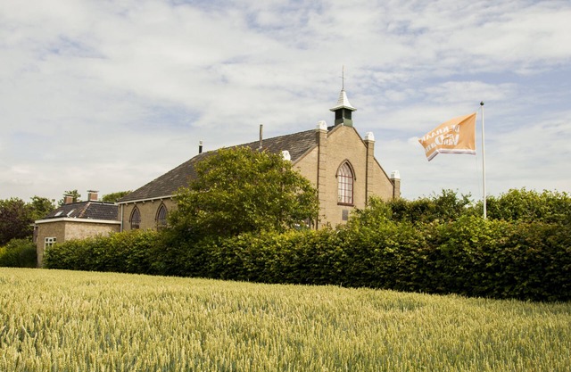 Not just any holiday home -but a small church with atmosphere, space and comfort