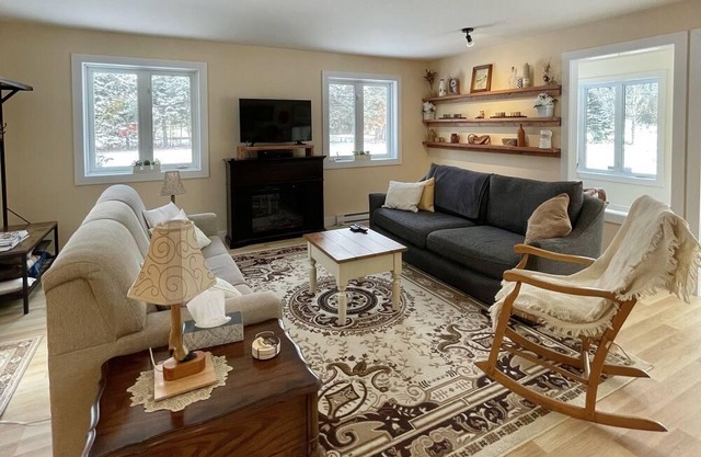 NOUVEAU | Chalet en bordure de la rivière | Spa privé
