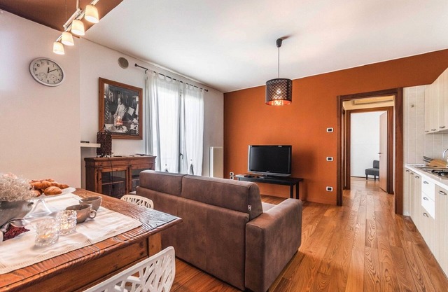 Novalesi Apartment (20 minutes from Venice)