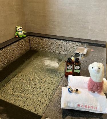 Now and Then Hot Spring Inn