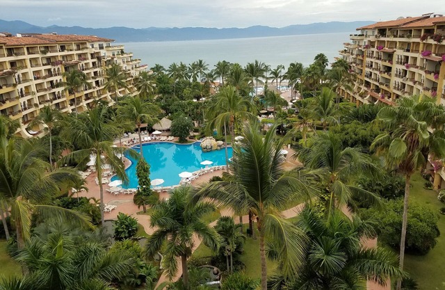 Now available July 1st to 15th OPENnA 190 dollar Per Night + 120 dollar Cleaning