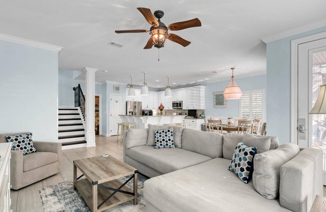 🦩Now Booking for Summer! Have a Stunning Tahitian Daydream at Villages of Crystal Beach🦩