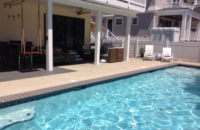 Now taking reservations for fall getaways in Avalon. Warm water and less crowds.