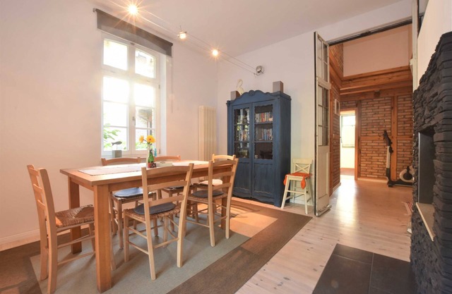 Nr. 1 Fewo mit Kamin und Terrasse - Ferienwohnungen Alter Bahnhof mit Terrasse und Garten OFC 06