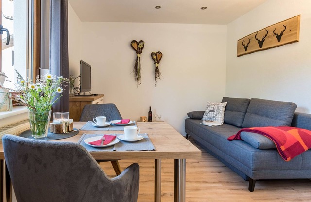 Nr. 2 Bergblick, moderne Wohnung, 35qm mit begehbarer Dusche