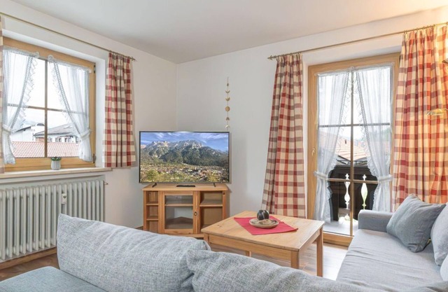 "Nr. 6" apartment Schöttlkarspitz, 2 bedrooms, shower, WC - Sabine, house