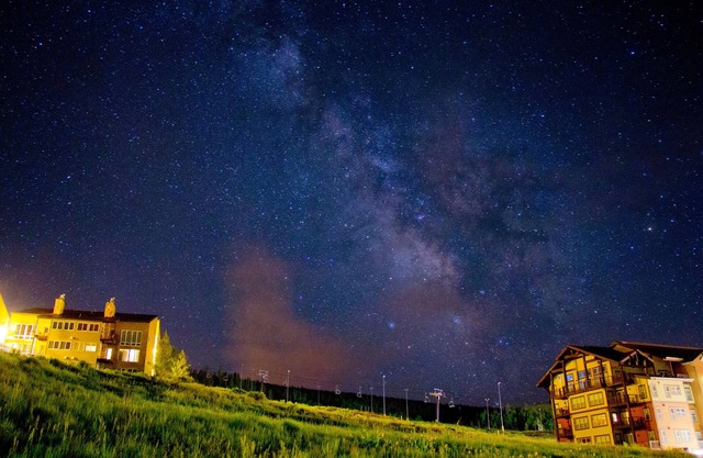 nStarry, Starry Night at Granby Rnch