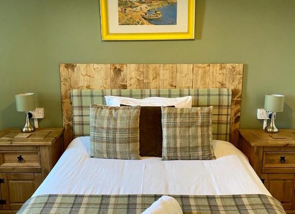 Number 19 Guest House - Self Check In - Under 4 Miles from Barrow In Furness