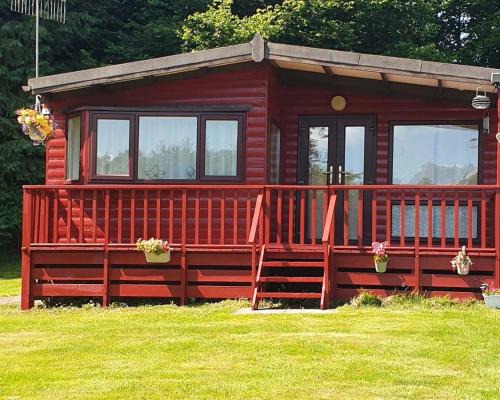 Number 8 Lodge Caer Beris