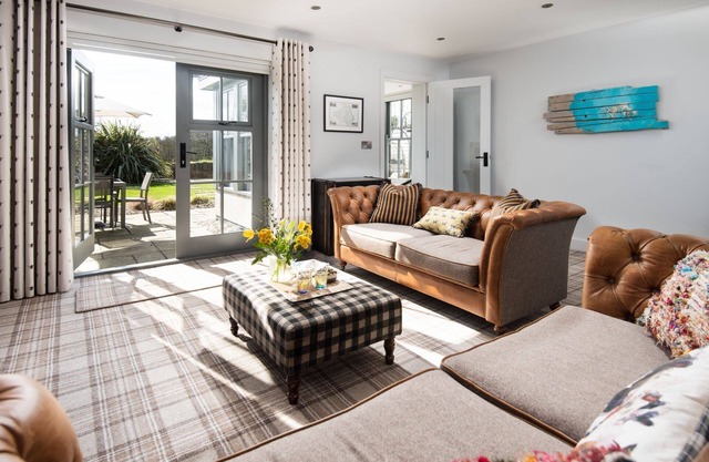 Number Nine, Lanchester - sleeping 4 guests in 2 bedrooms