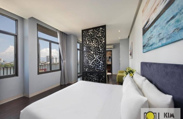 Number One Hotel