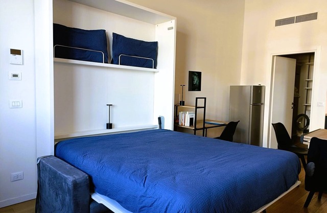 Nuovo Loft Terrace M2 apartment in enchanting Milano with AC, WiFi, pet-friendly