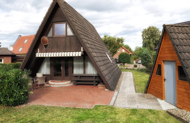 Nur-dach-haus am Alfsee in Rieste mit Großen Garten zum Entspannen und Spielen