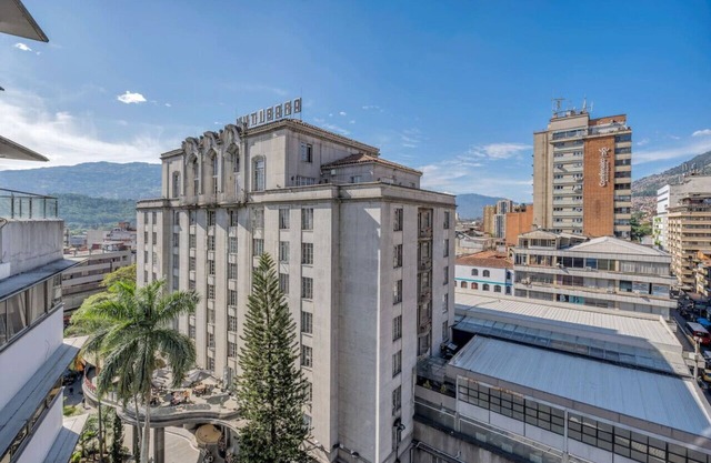 Nutibara Loft near plaza botero City downtown