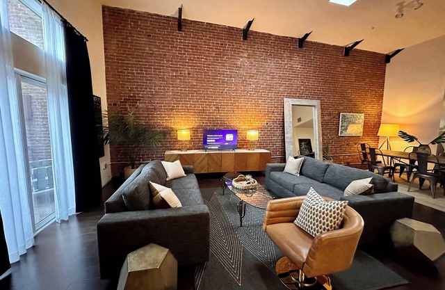 NYC Style Skylight Penthouse