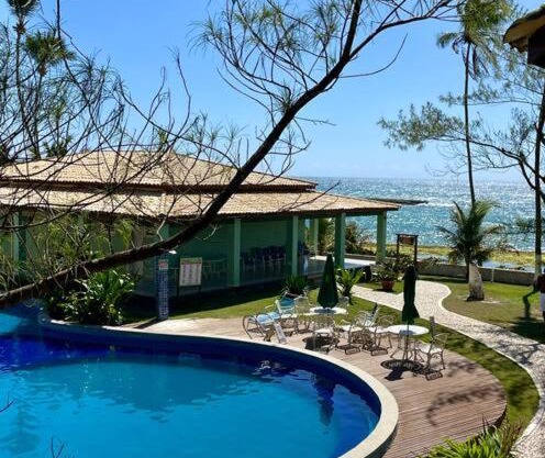 O Paraíso é aqui: Pé na Areia em Arembepe