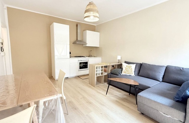 O03 - Osimo, two-room apartment with terrace and wifi