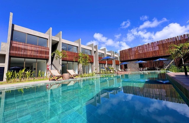 Oak Beach Residence