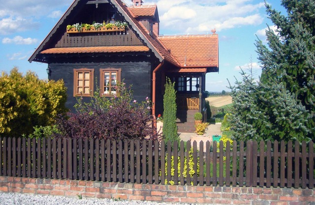Oak Cottage Getaway in Northern Croatia